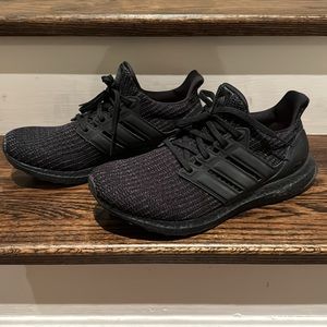 Adidas ultraboost all black sneaker